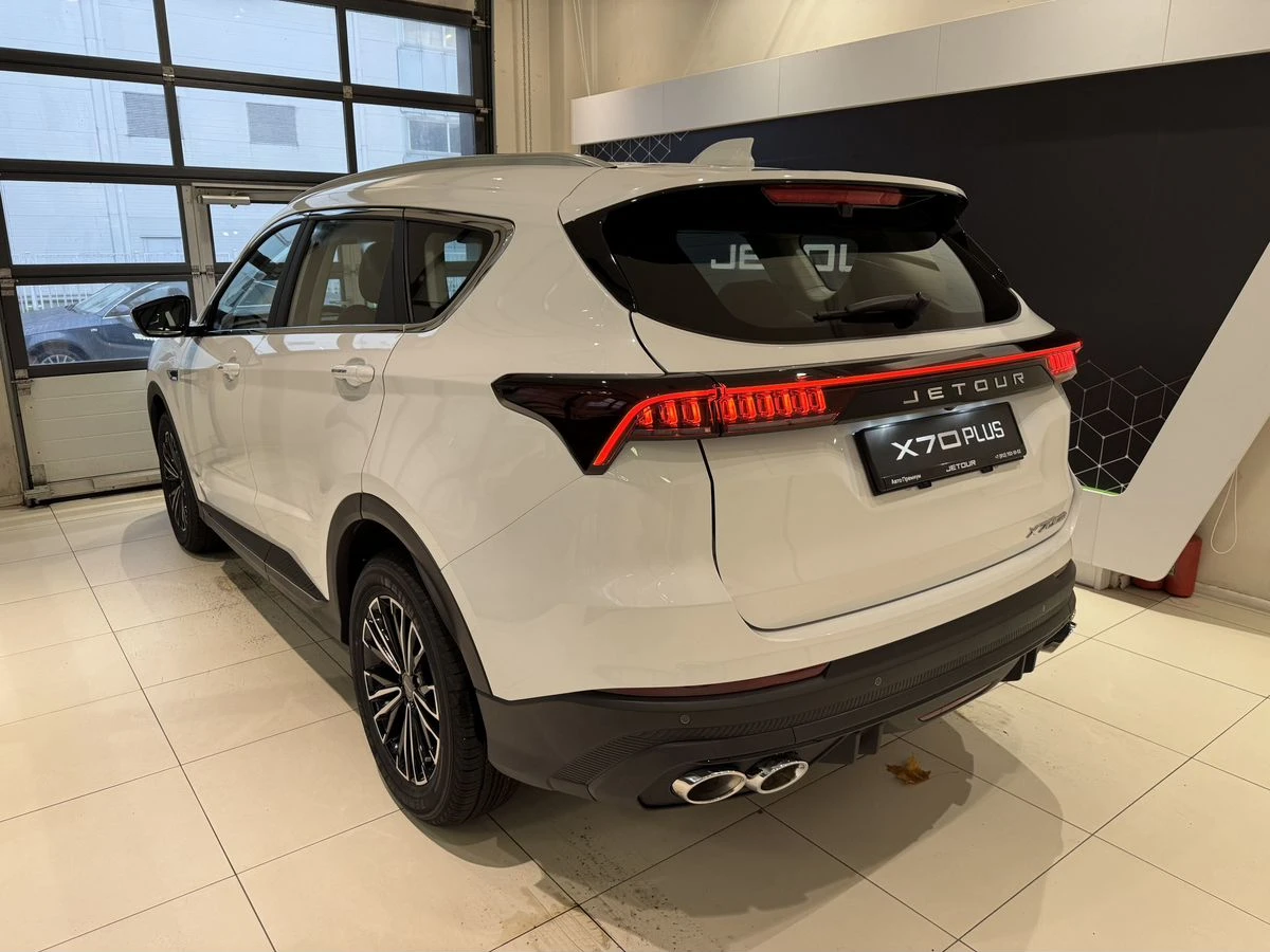Jetour X70+