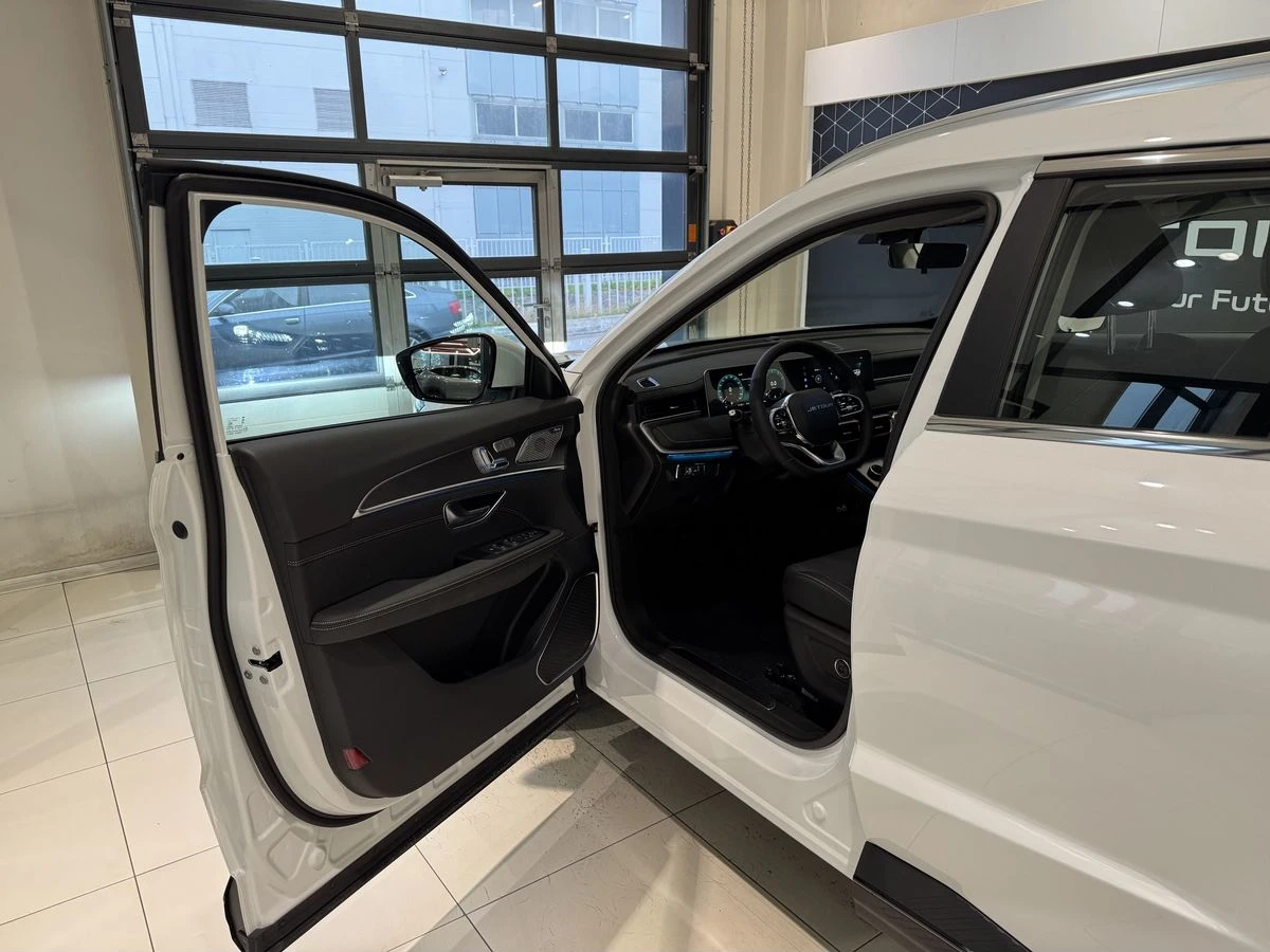 Jetour X70+