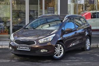 Продажа Kia Ceed в Санкт-Петербурге