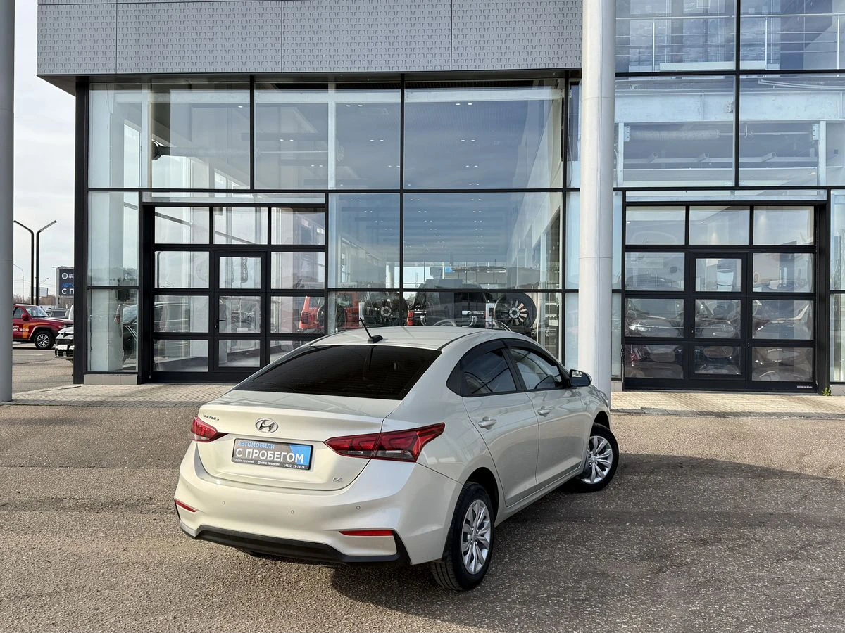 Hyundai Solaris