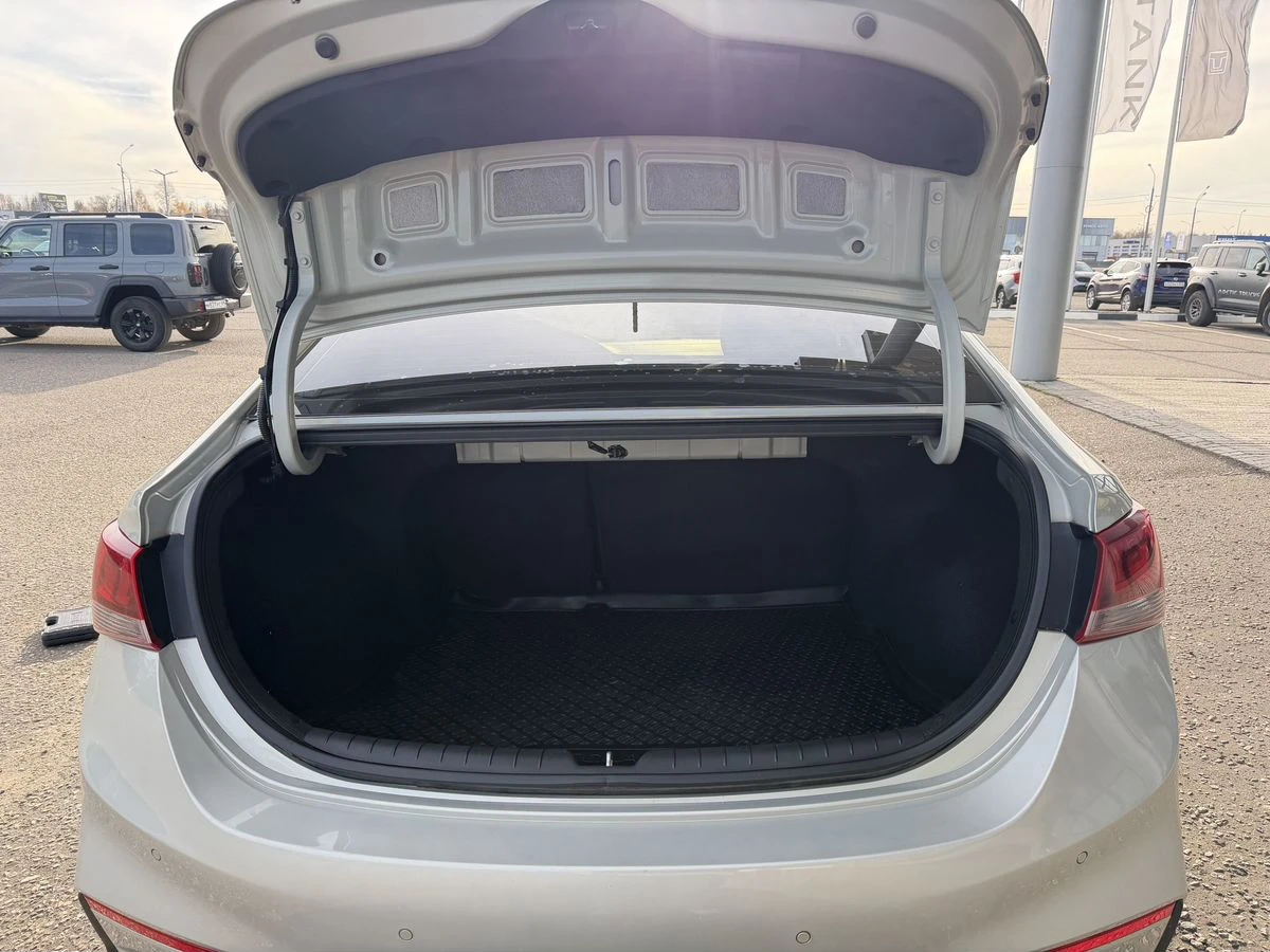 Hyundai Solaris