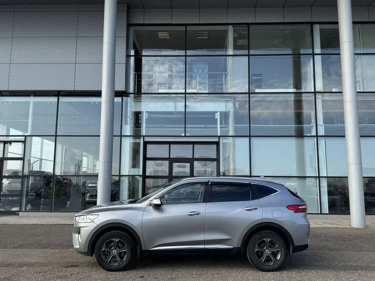 Haval F7