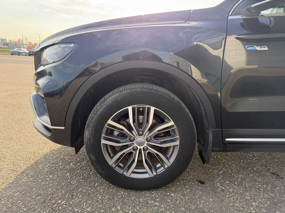 Geely Atlas Pro