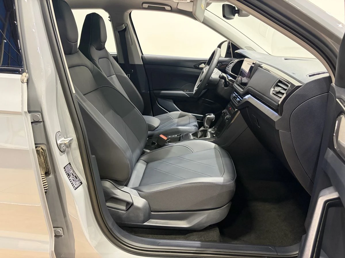 Volkswagen Tharu XR