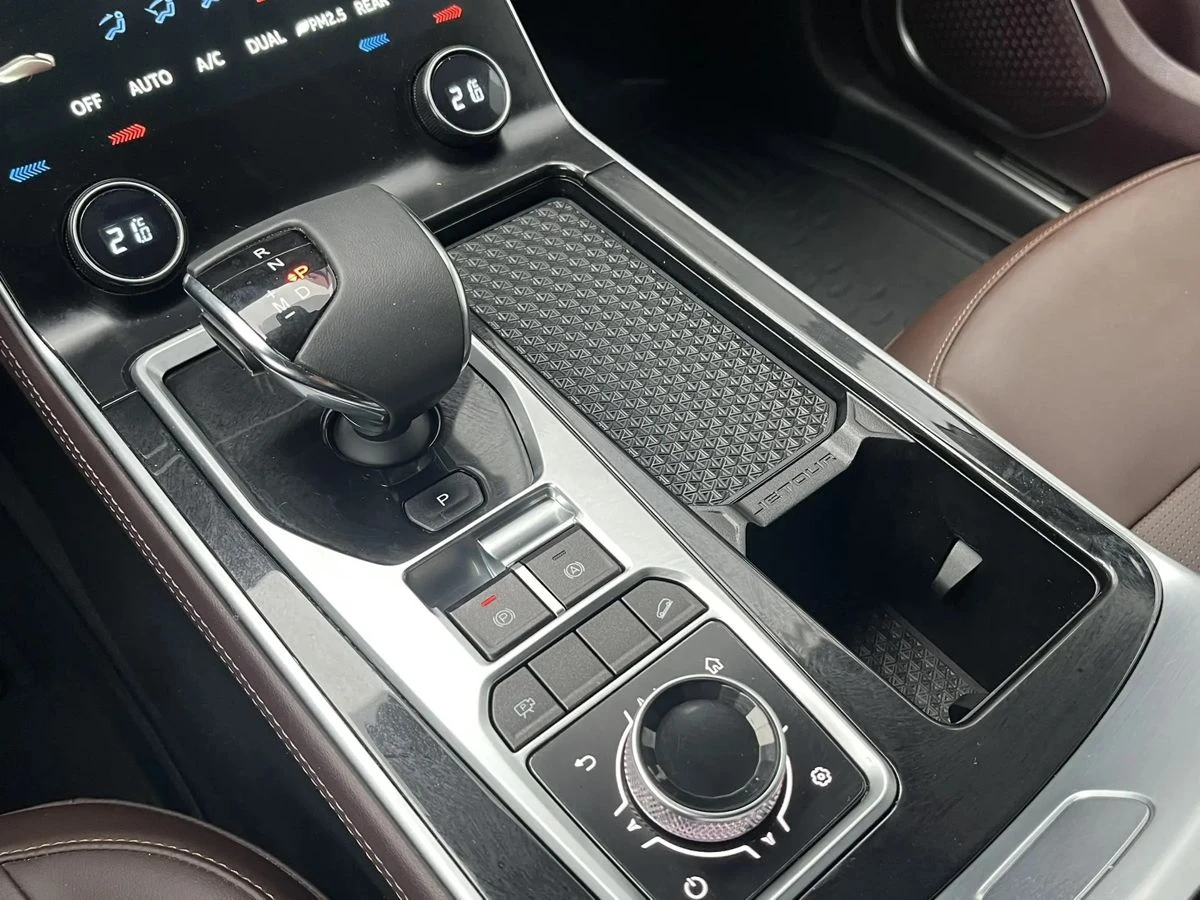 Jetour X90+