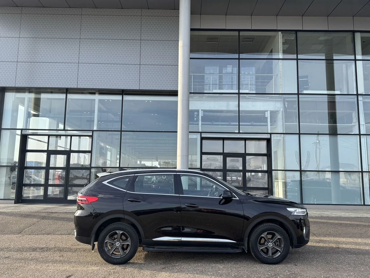 Haval F7