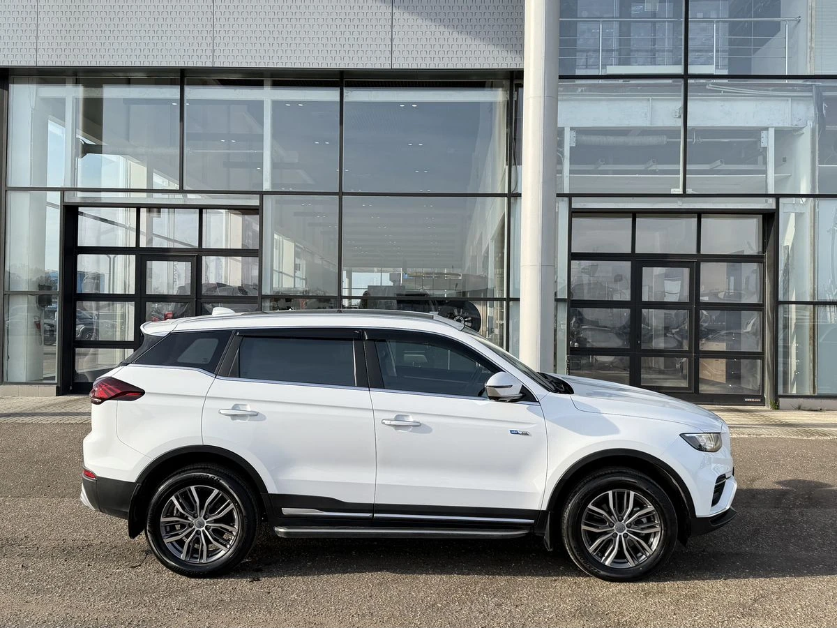 Geely Atlas Pro