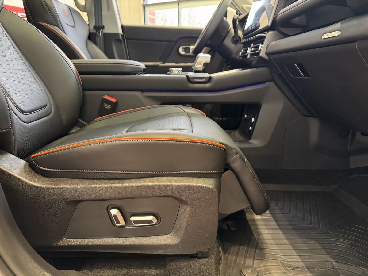 Jetour T1