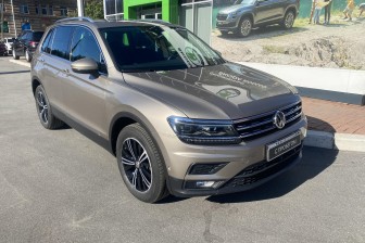 Продажа Volkswagen Tiguan в Санкт-Петербурге