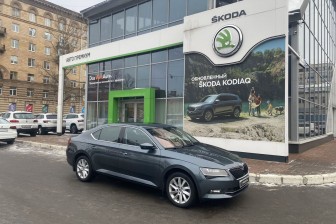 Продажа Skoda Superb 2019 в Санкт-Петербурге