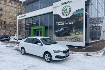 Продажа Skoda Rapid 2021 в Санкт-Петербурге