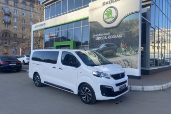 Продажа Peugeot Traveller 2021 в Санкт-Петербурге