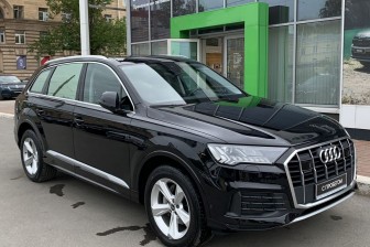 Купить Audi с пробегом в Санкт-Петербурге