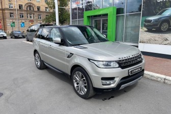 Купить Land Rover с пробегом в Санкт-Петербурге
