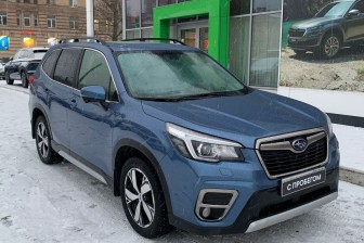 Купить Subaru с пробегом в Санкт-Петербурге