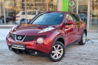 Купить Nissan с пробегом в Санкт-Петербурге