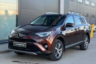 Продажа Toyota RAV4 2017 в Санкт-Петербурге
