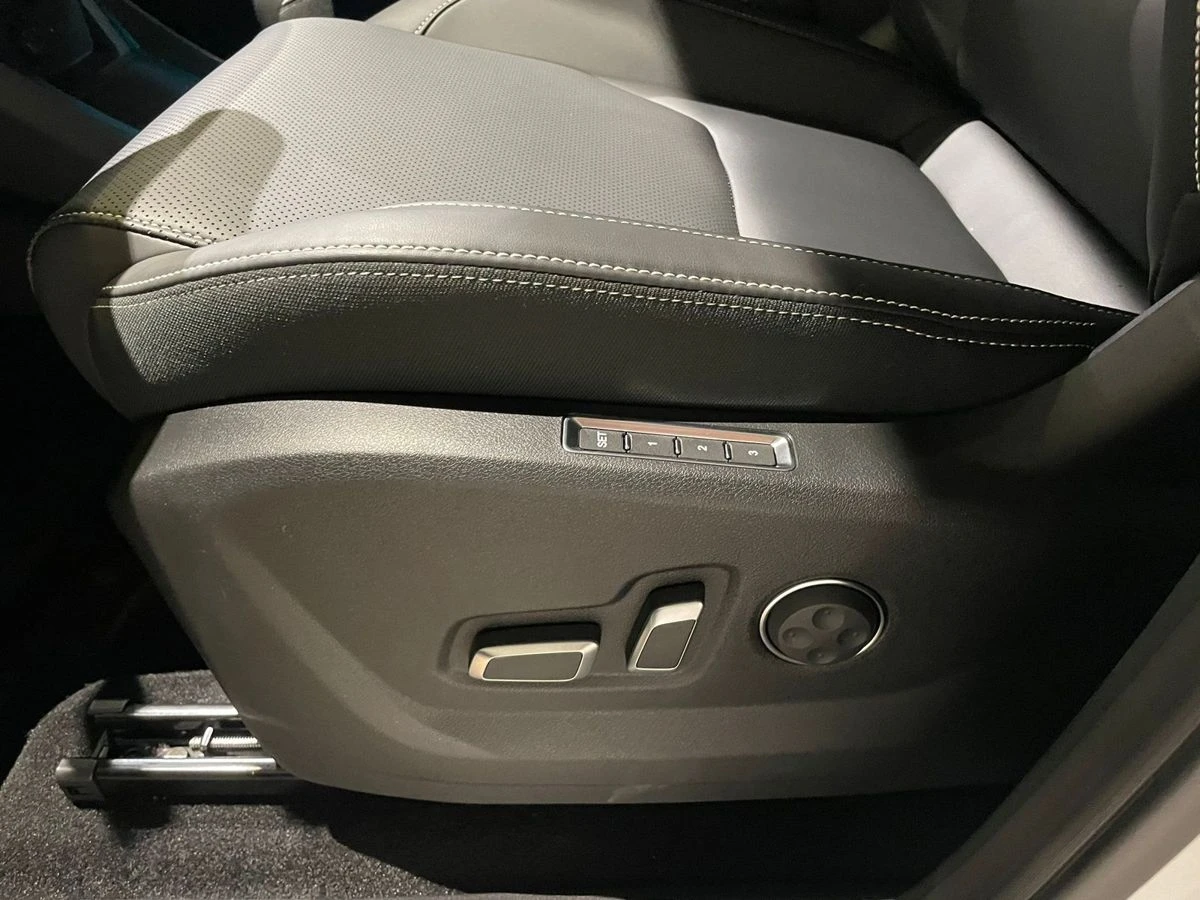 JAC JS6