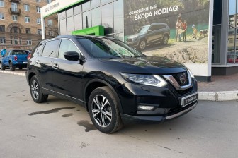 Купить Nissan с пробегом в Санкт-Петербурге