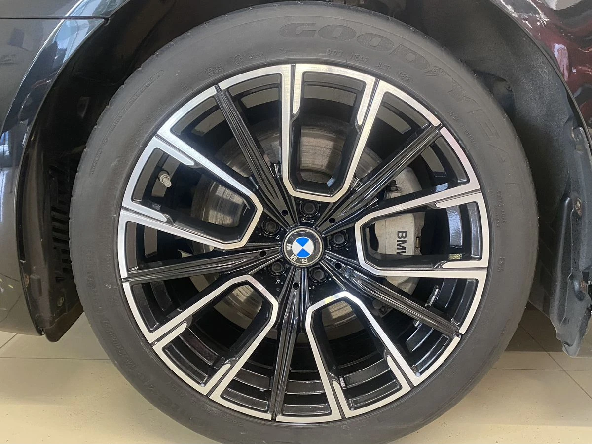 BMW 7 серии