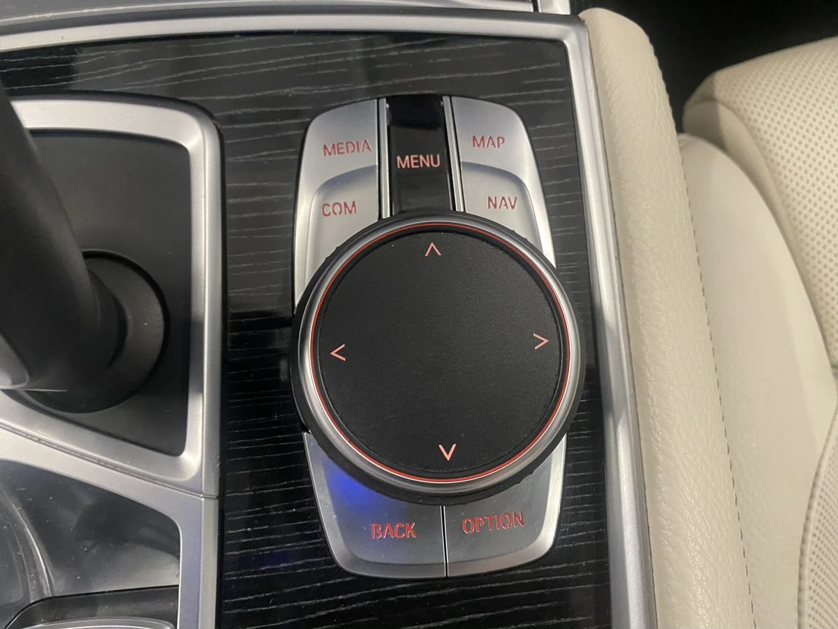 BMW 7 серии