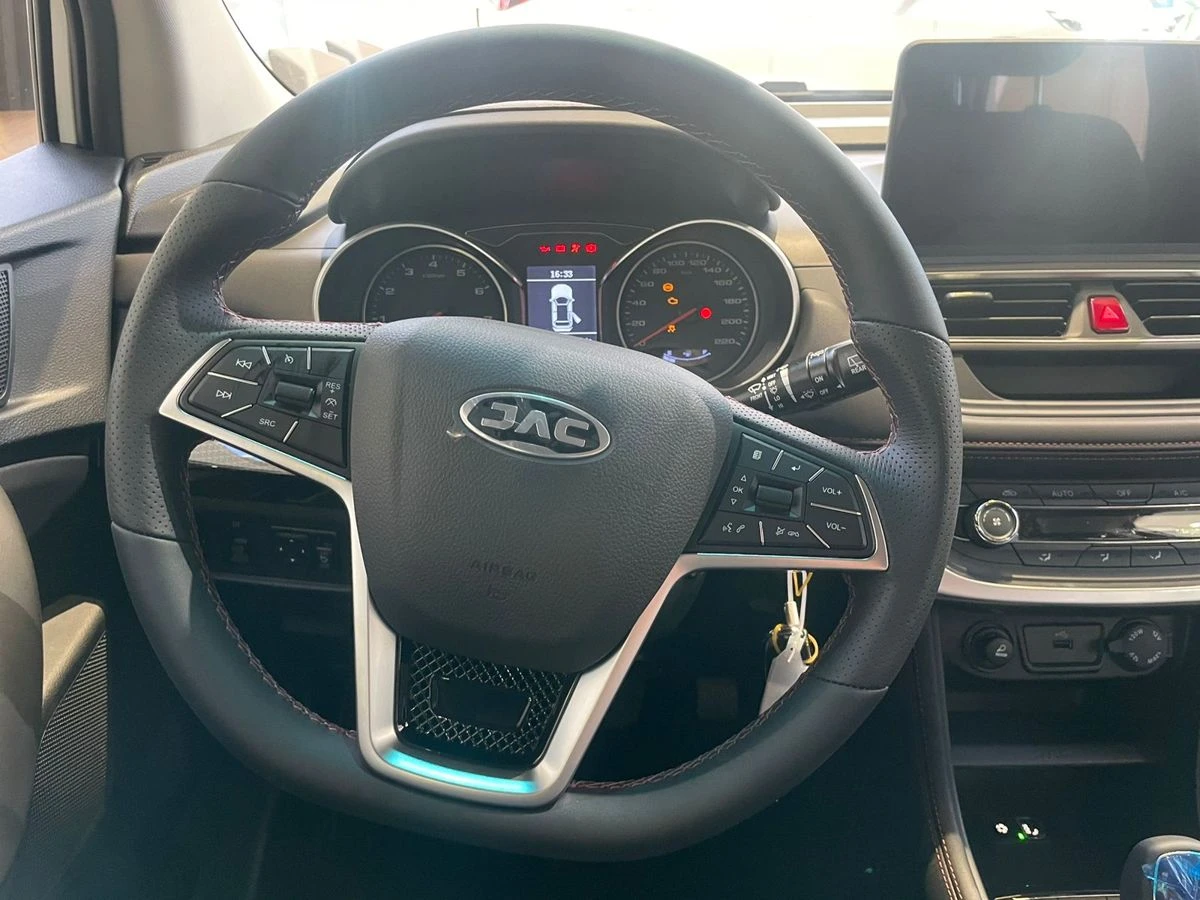 JAC JS3