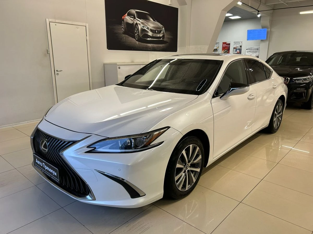 Lexus ES