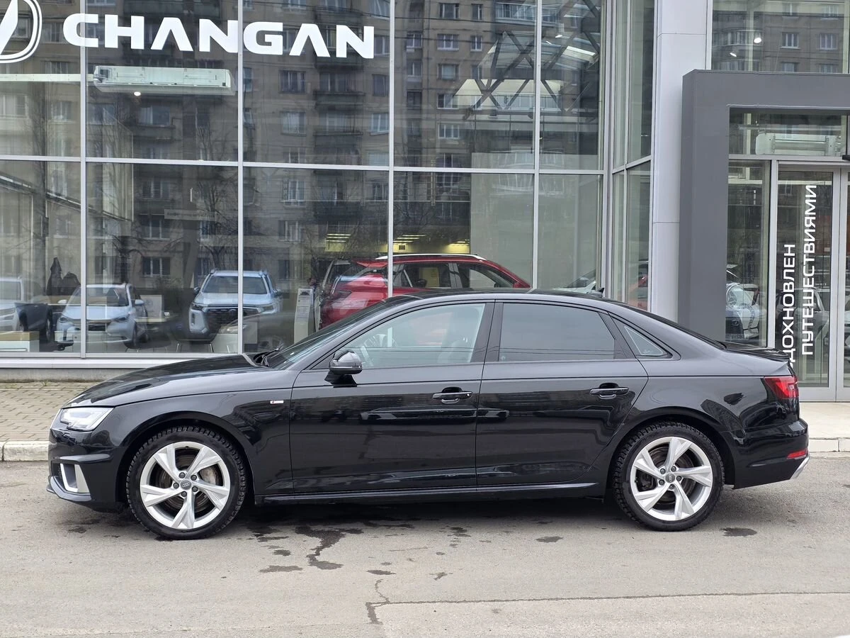 Audi A4