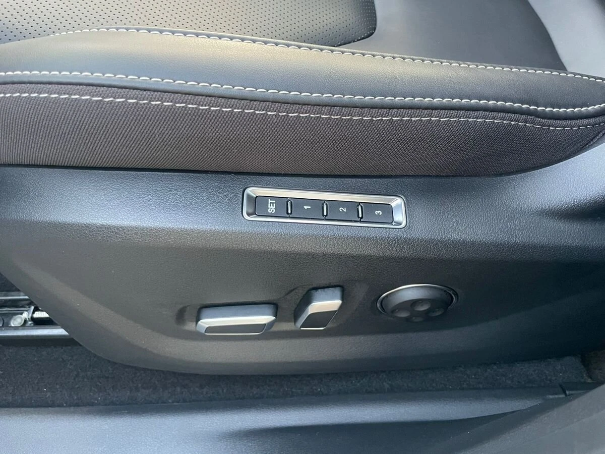 JAC JS6