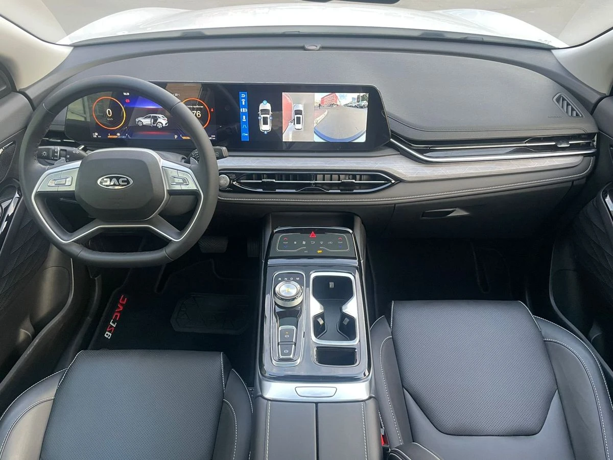 JAC JS6