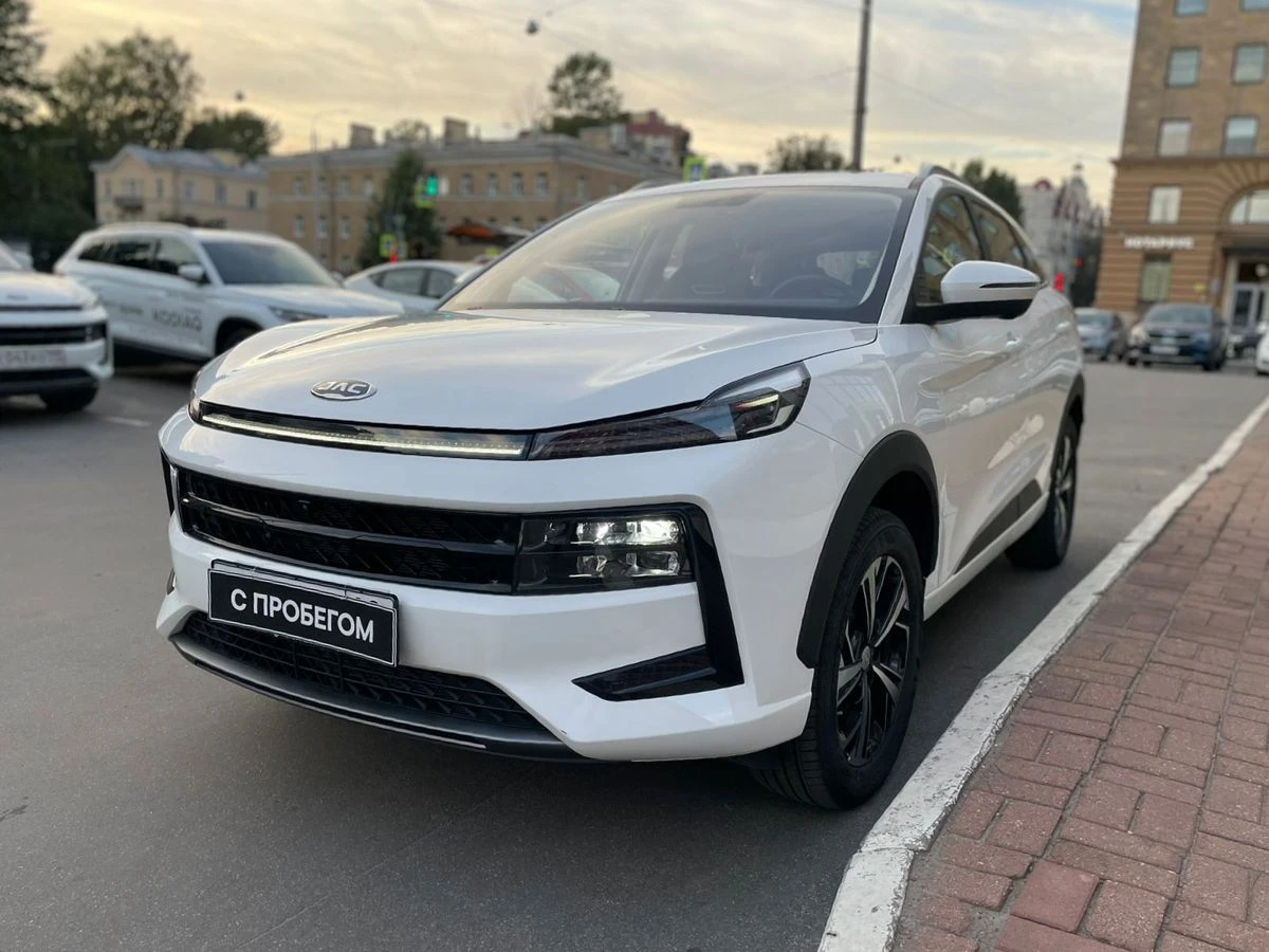 JAC JS6