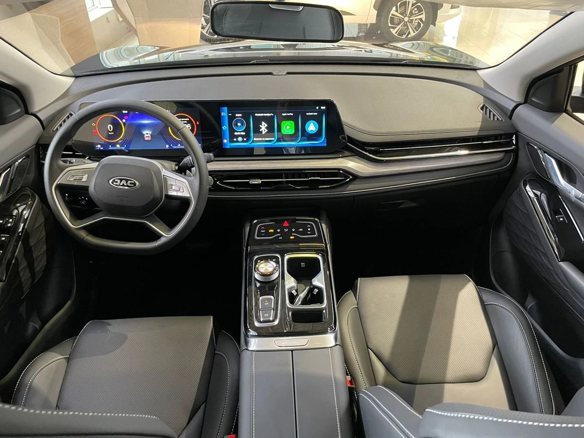JAC JS6