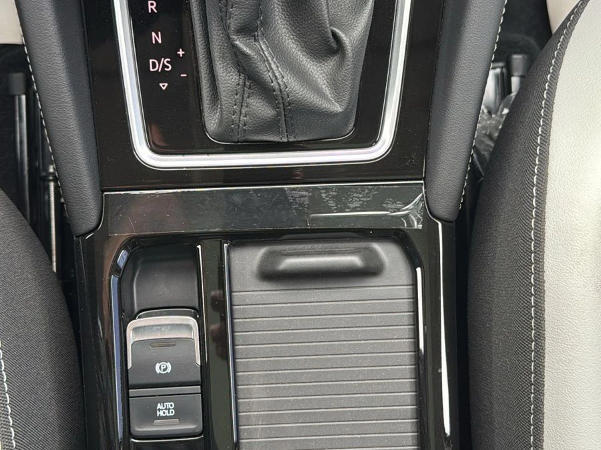 Jetta VS7