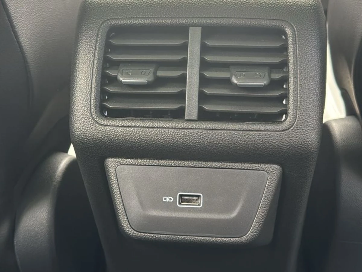 Jetta VS7