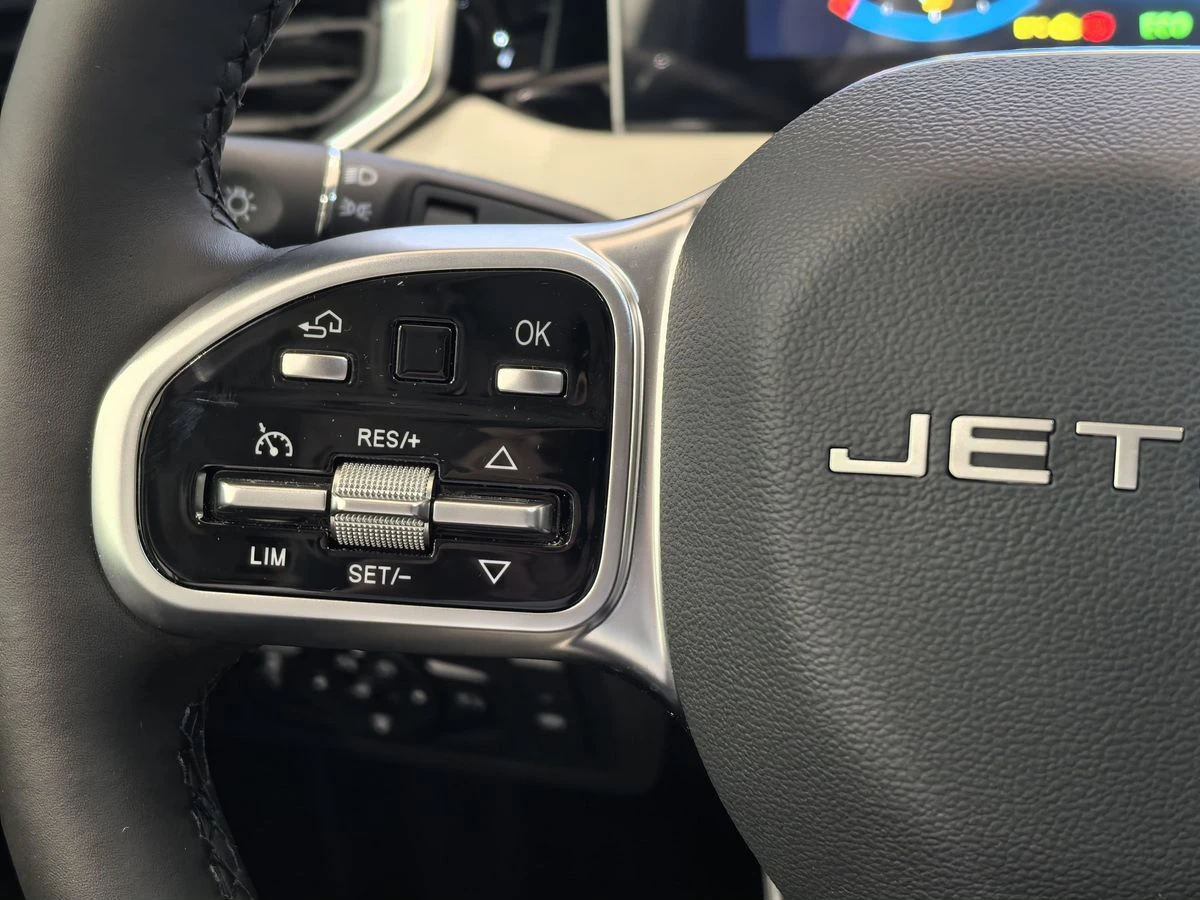 Jetour X50