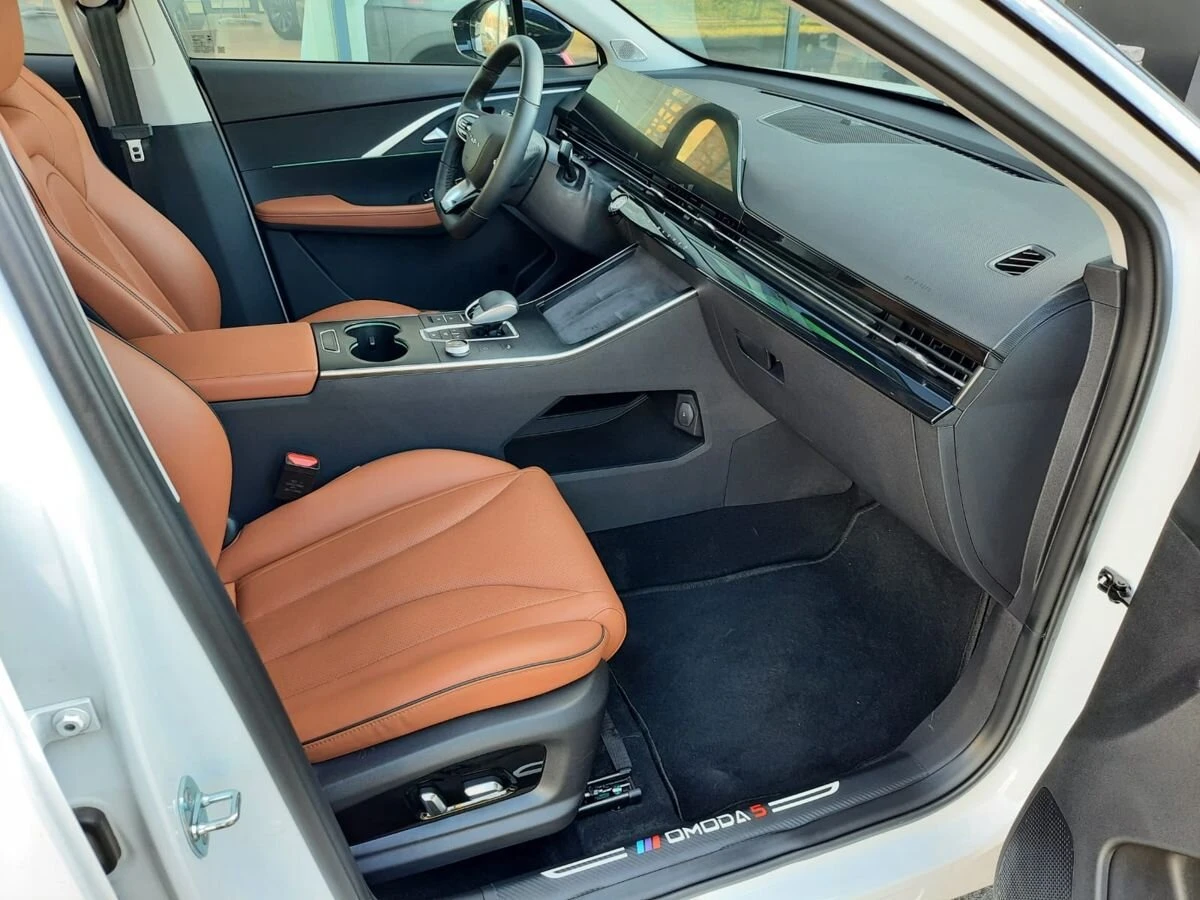 Omoda C5