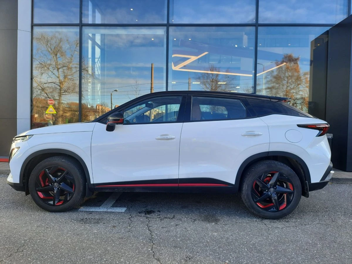 Omoda C5