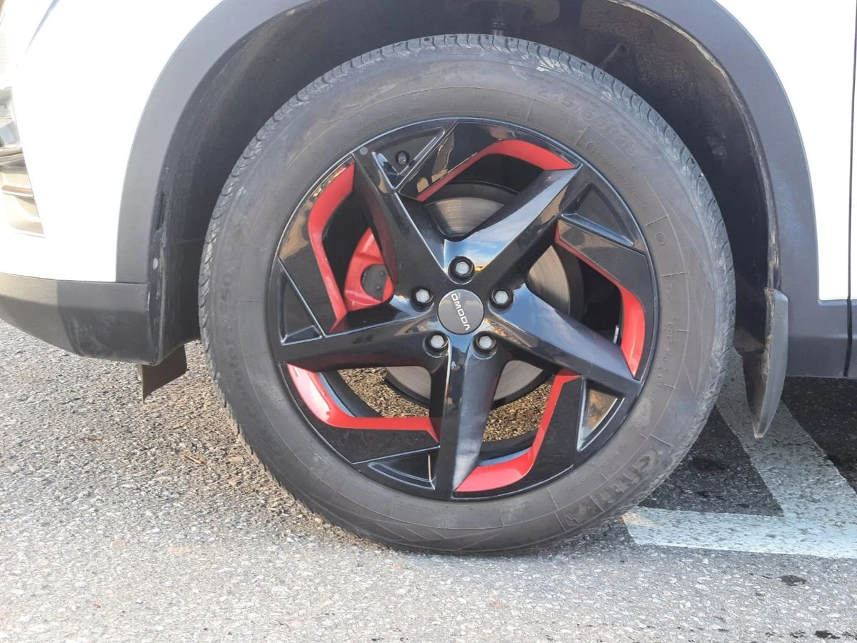 Omoda C5