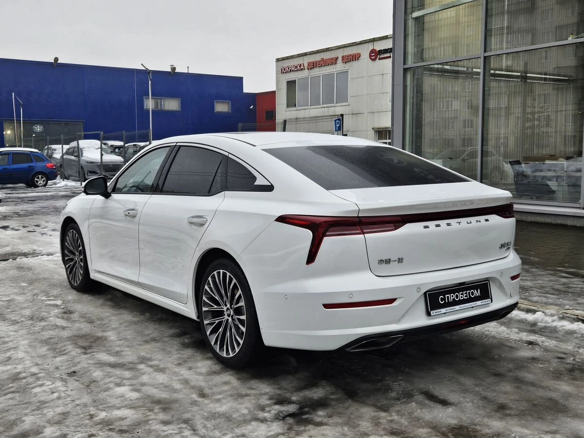 FAW Bestune B70