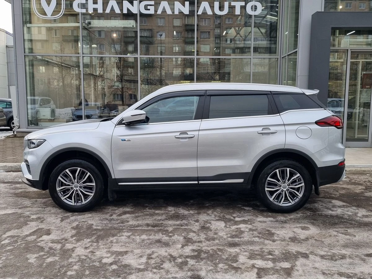 Geely Atlas Pro