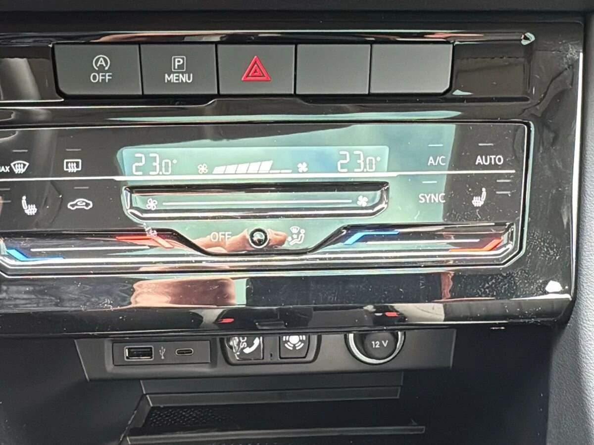 Jetta VS7