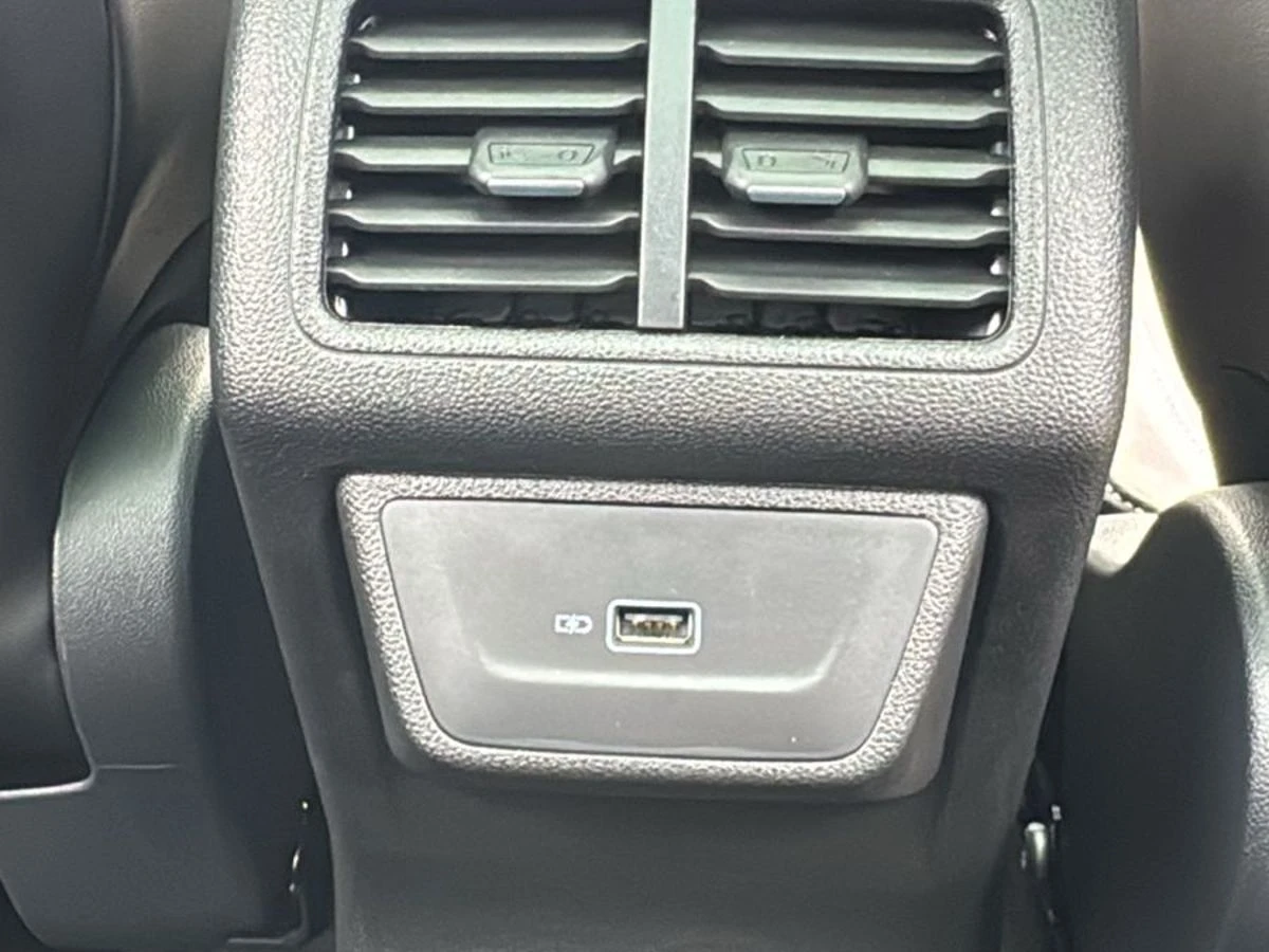 Jetta VS7
