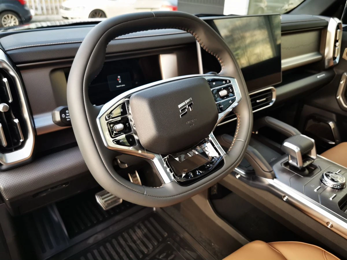 Jetour T2