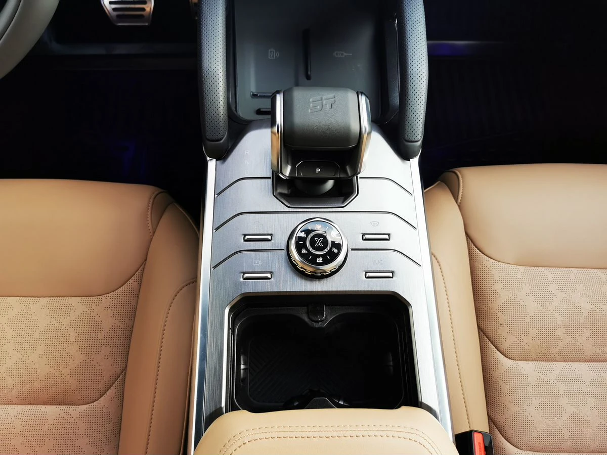 Jetour T2