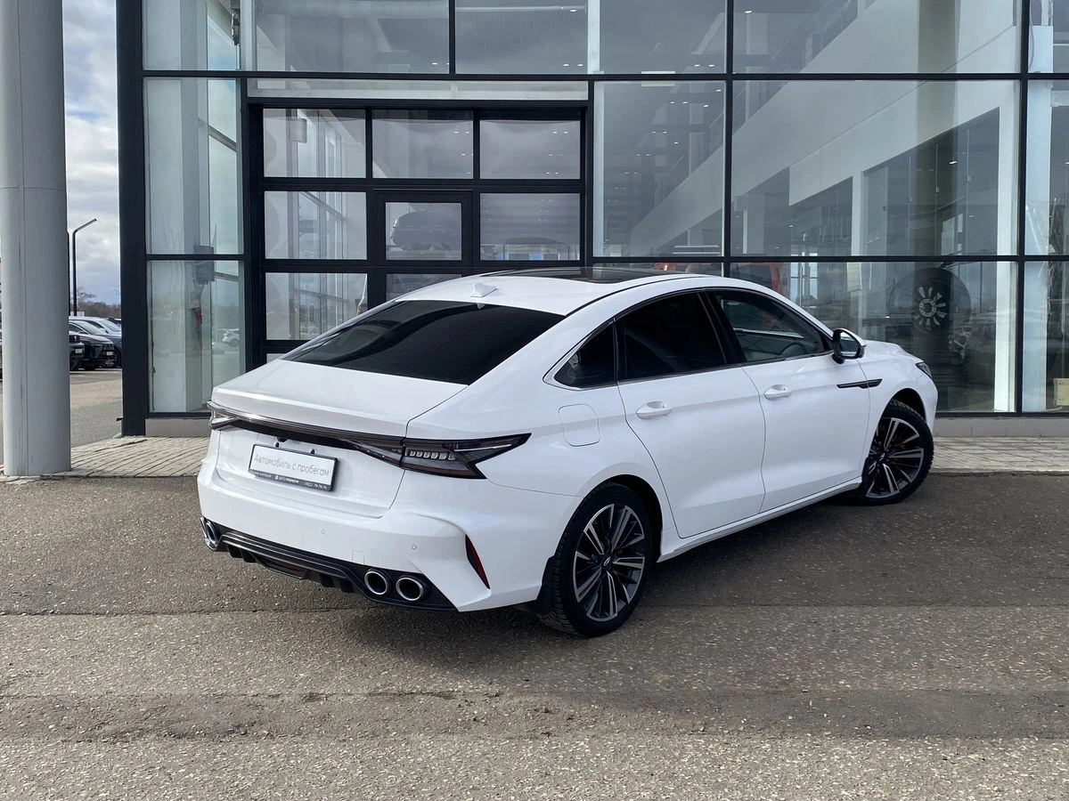 Chery Arrizo 8