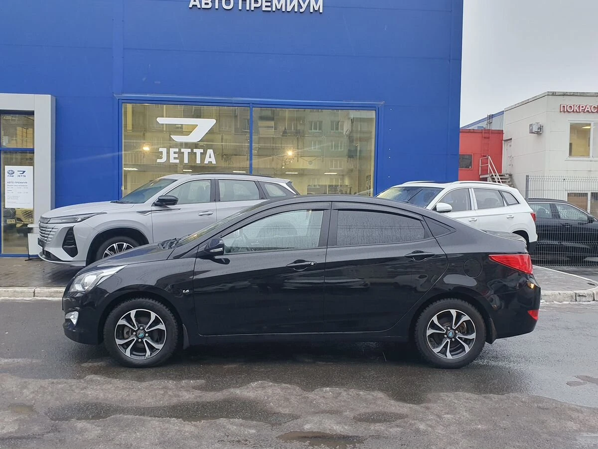 Hyundai Solaris