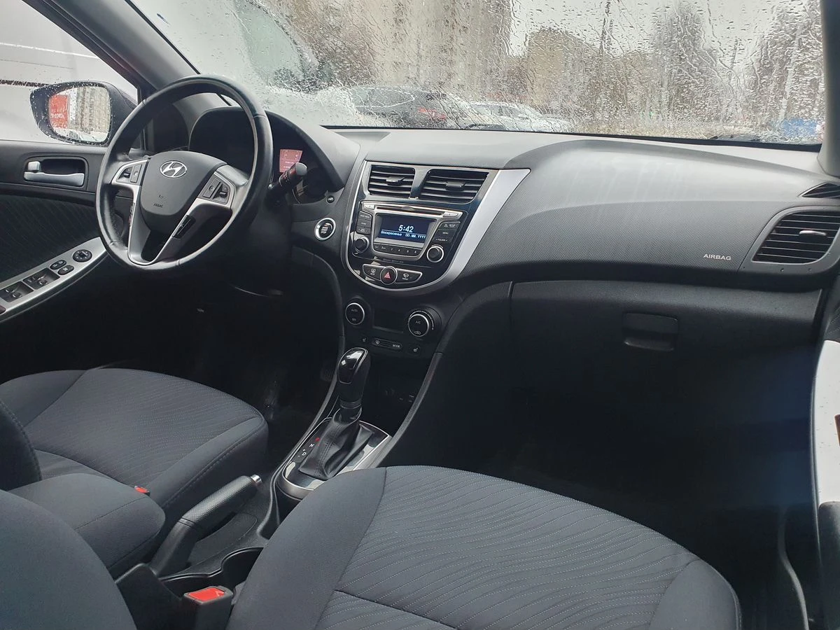Hyundai Solaris