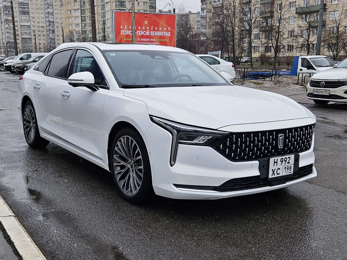 FAW Bestune B70
