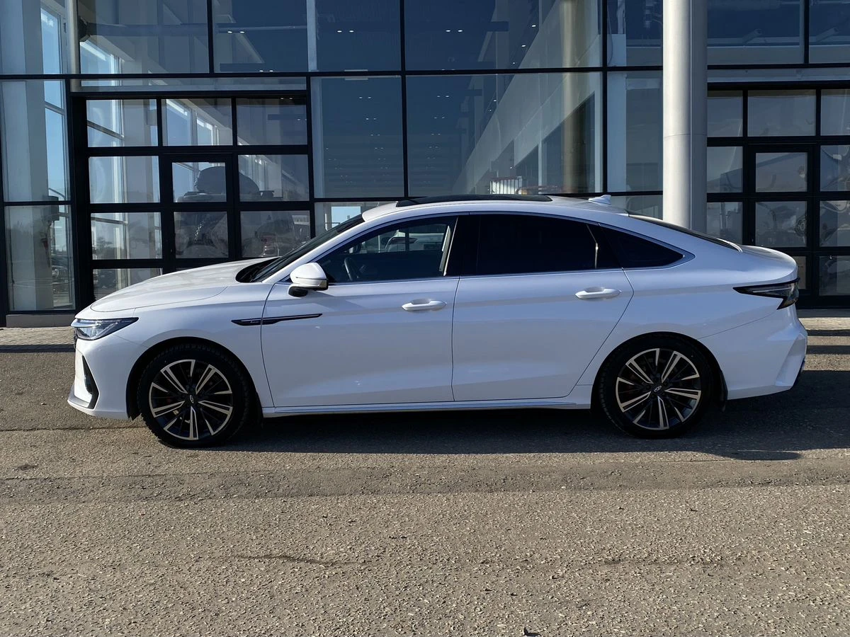 Chery Arrizo 8