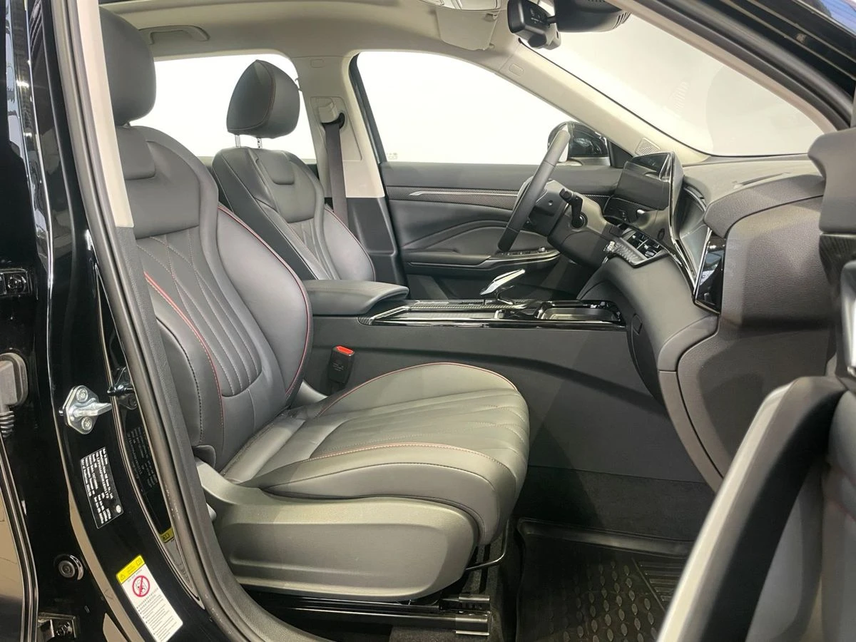 FAW Bestune T55